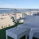 Aparthotel Nowa Zatoka Centrum Art & Business *