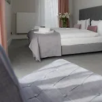 Aparthotel Nowa Zatoka Centrum Art & Business *