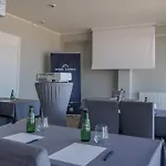 Nowa Zatoka Centrum Art & Business Aparthotel *