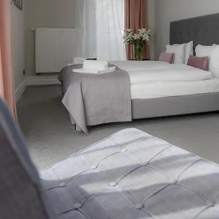 Apartahotel Nowa Zatoka Centrum Art & Business *