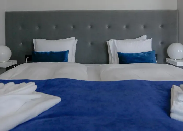 Nowa Zatoka Centrum Art & Business Apart Otel *