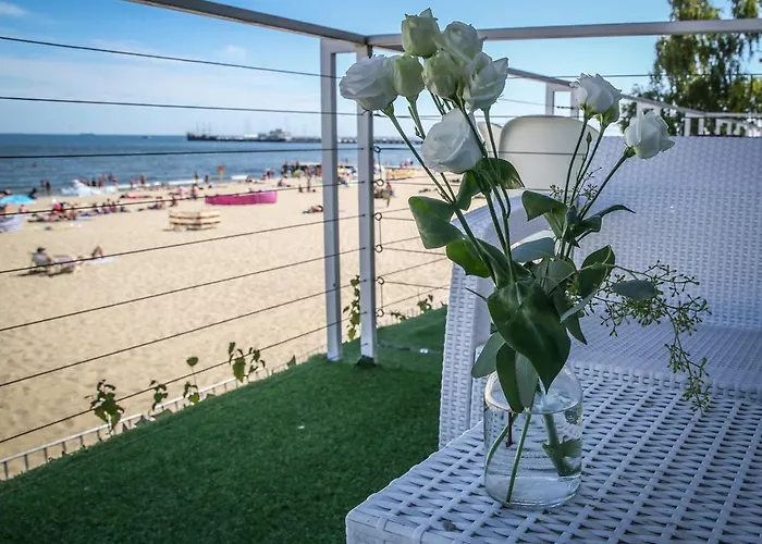 Nowa Zatoka Centrum Art & Business * Sopot