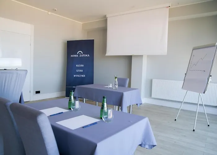Aparthotel Nowa Zatoka Centrum Art & Business